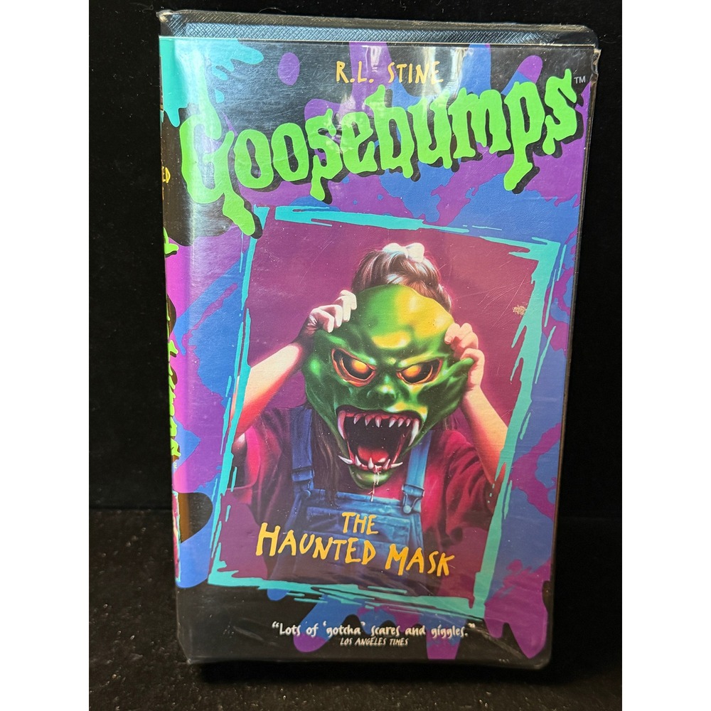 Goosebumps The Haunted Mask: VHS 1995, R.L. Stine Clamshell Case Vintage, Horror